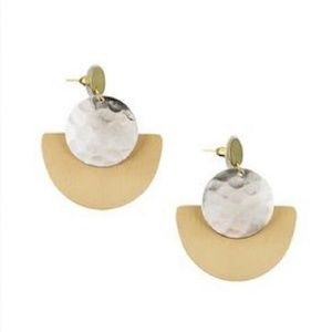 Matr Boomie earrings, NWT